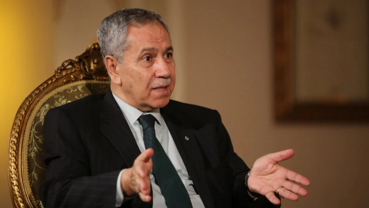 Bülent Arınç'tan seçim açıklaması! 'Seçimlerin ivedilikle ertelenmesi lazım'