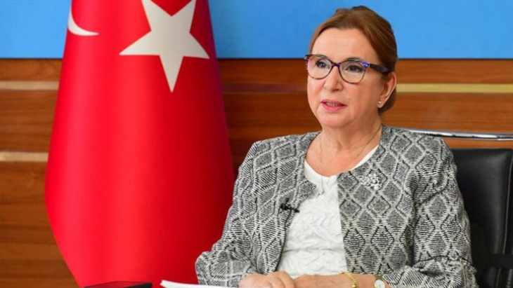 Ruhsar Pekcan dezenfektan satışı düşünce bakın ne yapmış