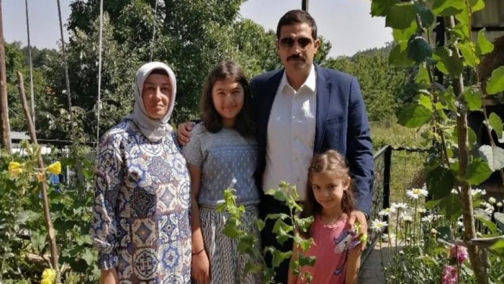 Sinan Ateş'in eşi Ayşe Ateş kimdir? Ayşe Ateş kaç yaşında? Ayşe Ateş ne iş yapıyor? Ayşe Ateş açıklamaları…