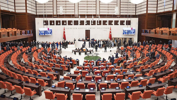 İYİ Parti ile CHP'den olay başörtüsü hamlesi! Oy kullanmayacaklar…