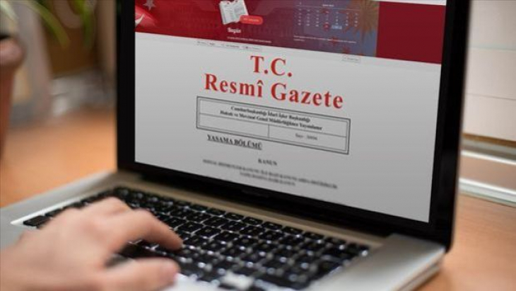 Kamuda çalışan sözleşmelilere kadro verilmesini öngören kanun Resmi Gazete'de yayımlandı