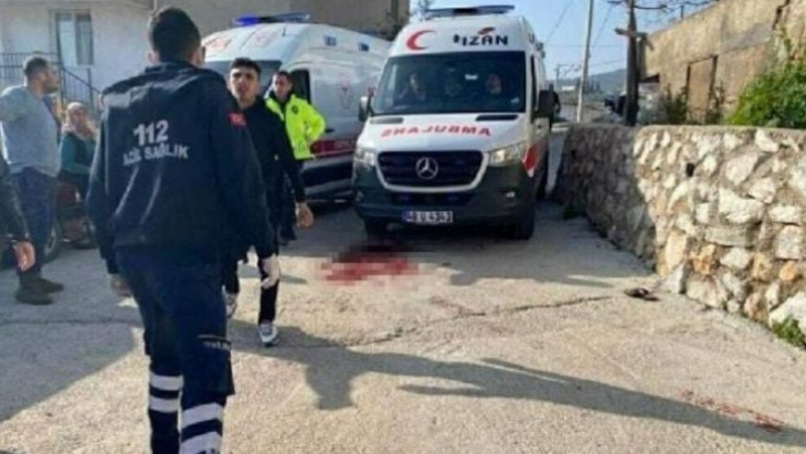 Husumetli ailelerin kavgası büyüdü:  Gelecek Parti'li başkan cinayet işledi