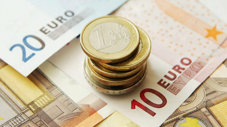 Euro rekorun eşiğinde! Euro kaç TL? Dolar kaç TL? Dolar ve euro fiyatları 25 Ocak! Döviz piyasalarında son durum