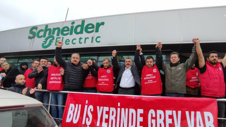CHP'li Ağbaba: AKP iktidarı 20 yılına tam 20 grev yasağı sığdırdı