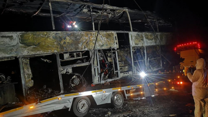 Mersin'deki korkunç kaza! 2'si şehit 5 kişi hayatını kaybetti onlarca yaralı var