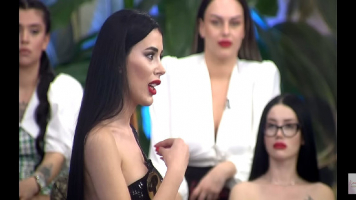 Kısmetse Olur Erol Yeliz'den Yeliz kendinden özür diledi! Kısmetse Olur çifti hediye için kavga etti 21. bölüm neler oldu