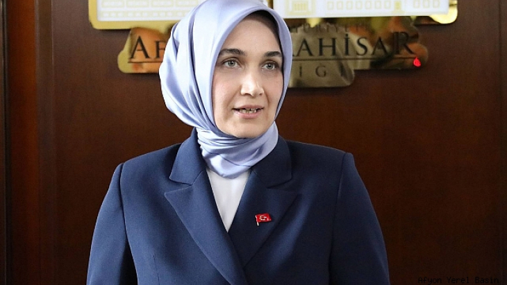 Afyon Valisi Kübra Güran Yiğitbaşı: Biz insanı da hayvanı da değerli gören bir inanca sahibiz
