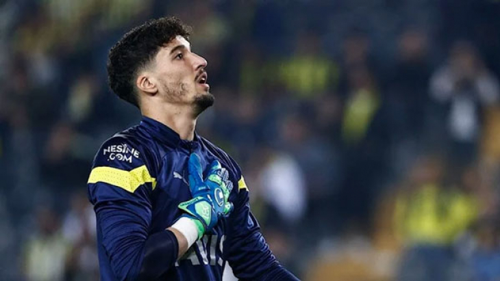 Fenerbahçe'de Altay Bayındır depremi! Ameliyat da fayda etmedi