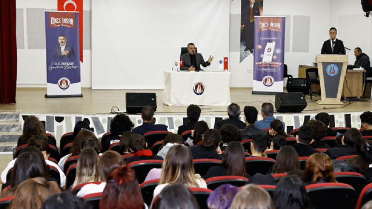 Başkan Murat Ercan’dan Itri Güzel Sanatlar Lisesi öğrencilerine övgü