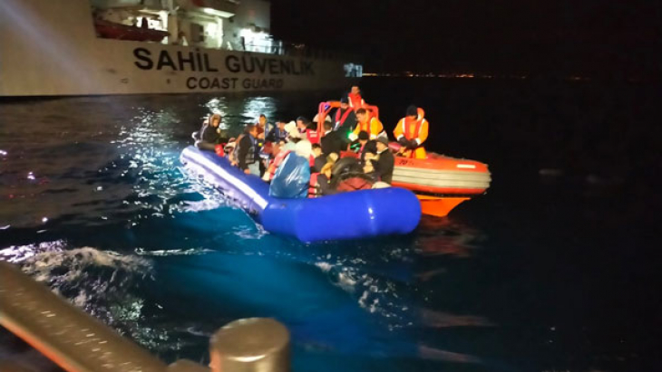İzmir’de 42 göçmen yakalandı, 37 göçmen kurtarıldı
