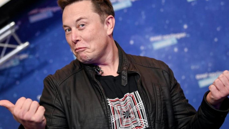 Elon Musk Donald Trump hakkında Twitter'da anket yaptı!