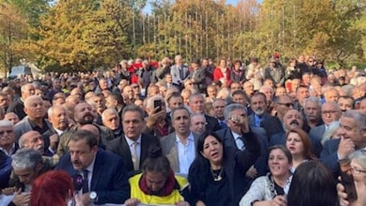 Alevi derneklerden ortak açıklama: 'Torba yasa değil, eşit yurttaşlık istiyoruz'