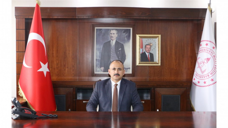Diyarbakır’da skandal toplantı! İl Milli Eğitim Müdürü Murat Küçükali iptal olan AK Parti mitingine öğretmen toplamış