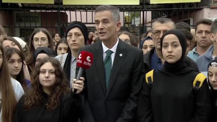 İYİ Partili Dikbayır'dan Hendek'te okul yıkımına sert tepki! 'Rant peşinde misiniz?'