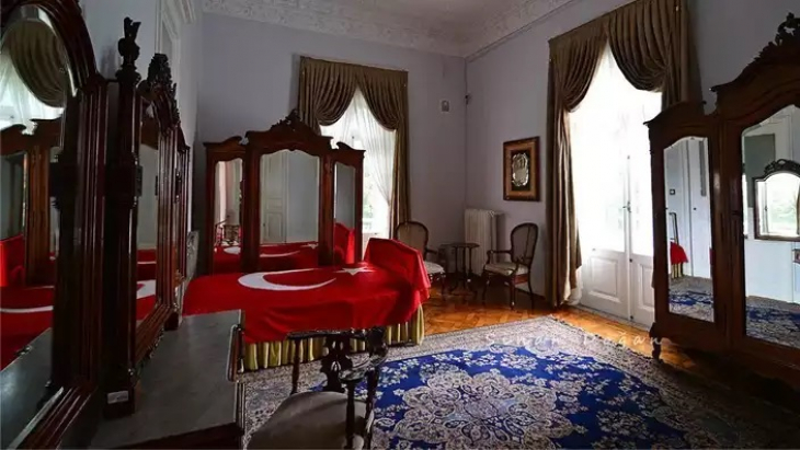 Skandal hareket! Atatürk'ün o sözünü Vasiyet Odası’ndan kaldırdılar