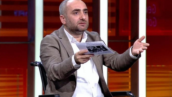 İsmail Saymaz Zehra Taşkesenlioğlu'na yüklendi! Yaptıklarınız saçınızın görünmesinden daha az mı suç?