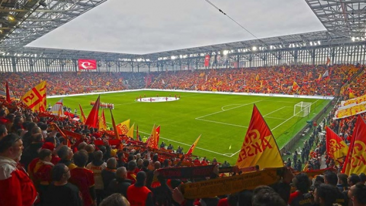 Türk futbol tarihinde bir ilk! O kulüp yabancılara devredildi