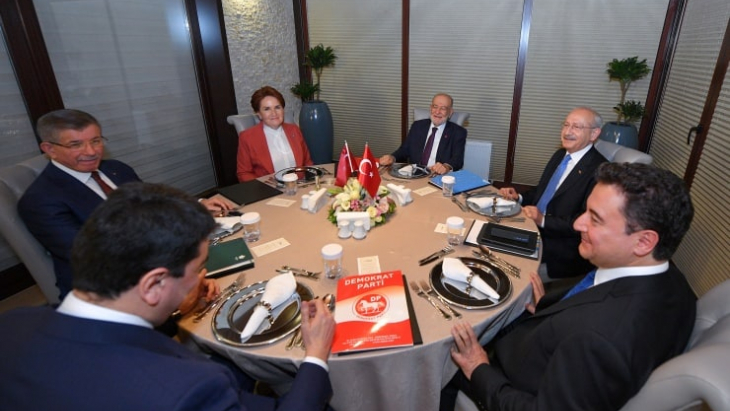 Beklenen an geldi! 6'lı masadan ilk adaylık açıklaması