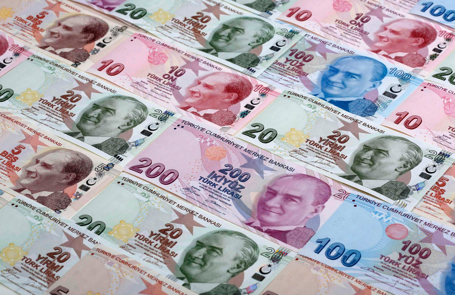 Emekliler dikkat: Yüksek emekli maaşı almak için işte o formül