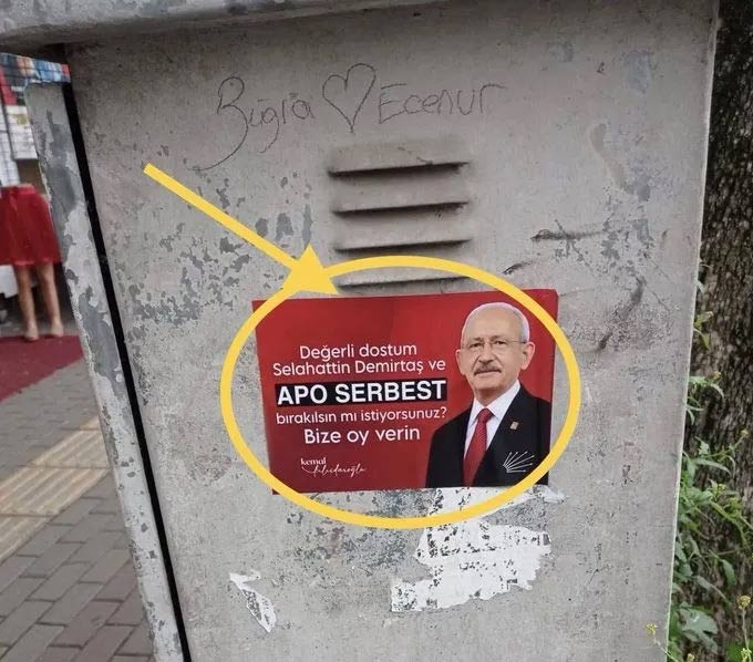 Skandal Kılıçdaroğlu afişleri asılmaya başladı