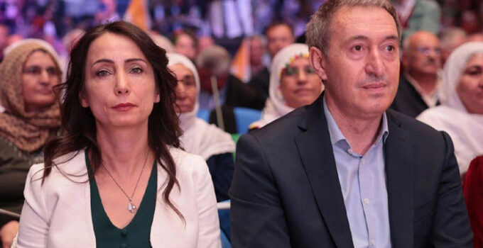 DEM Parti’nin Abdullah Öcalan’la görüşmesine izin çıktı iddialarına yalanlama geldi