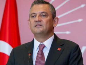 Özgür Özel: Üniversitenin kapısına takılan kelepçe saray rejiminin fotoğrafıdır