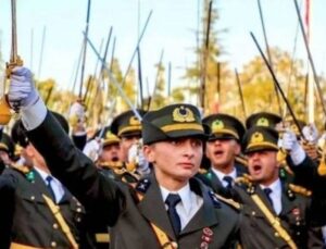 Milli Savunma Bakanlığı’ndan teğmenlerle ilgili açıklama: Yüksek Disiplin Kurulu süreci başlamıştır