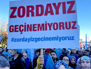 Borç üstüne borç: İstanbullular kredi kartının asgarisini ödeyemiyor
