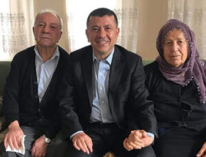 CHP’li Veli Ağbaba’nın babası yaşamını yitirdi