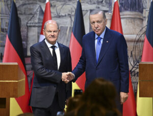 Cumhurbaşkanı Erdoğan, Almanya Başbakanı Scholz ile görüşme yaptı