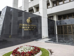 Merkez Bankası açıkladı! Yıl sonu dolar ve enflasyon tahmini değişti