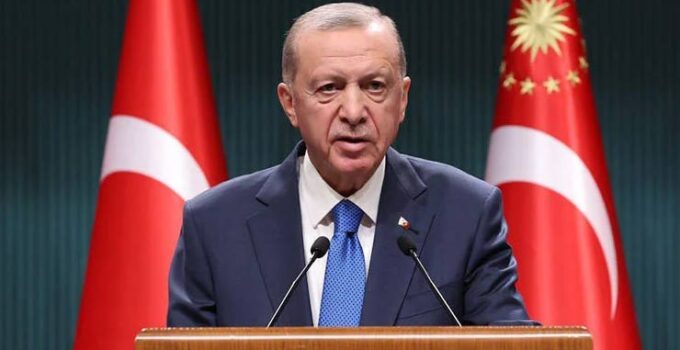 Cumhurbaşkanı Erdoğan’dan sert mesajlar: Baas rejimi düştü, yasını CHP tutuyor