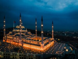 Üç aylar başlangıç tarihi 2025 || 3 aylar ne zaman başlıyor? Recep, Şaban, Ramazan ayı 2025 hangi tarihte?