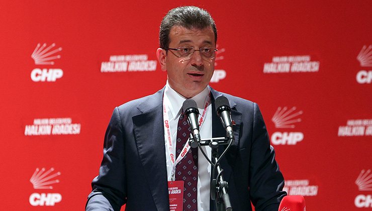 Ekrem İmamoğlu’ndan peş peşe gözaltına alınan gazeteciler için tepki: Hukuku istismar ediyorlar, sandık her şeyi değiştirecek!