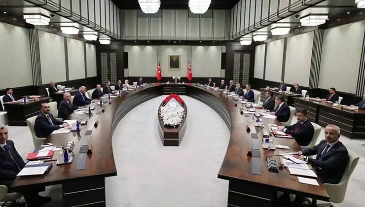 Kabine hakkında bomba kulis bilgisi! 7 bakan görevden alınıyor