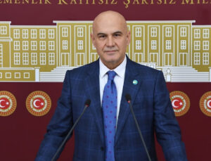 İYİ Partili Turhan Çömez’den ETS’nin sahibi Turizm Bakanı Mehmet Nuri Ersoy’a istifa çağrısı: Bu işten epey para kazanmış!