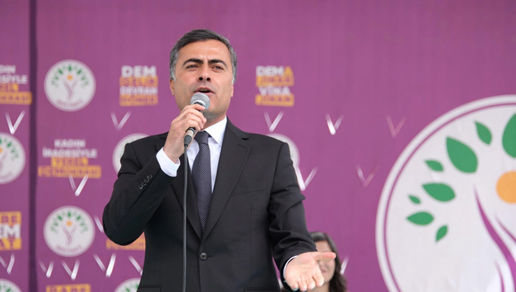 Van Büyükşehir Belediye Başkanı Abdullah Zeydan’a 3 yıl 9 ay hapis!