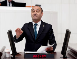 CHP’li Özgür Karabat’tan ‘sandık’ çağrısı: Türkiye’nin AKP ile geçirecek bir dakikası dahi kalmamıştır!