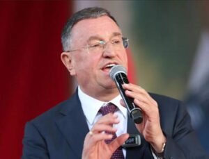 Lütfü Savaş, CHP’nin 38. Olağan Kurultayı’nın iptali için dava açtı