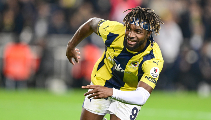 Saint-Maximin, Fenerbahçe’de kalıyor: Napoli transferden vazgeçti