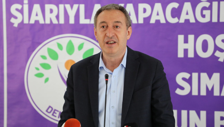 Devlet Bahçeli, Abdullah Öcalan’ın çağrısından sonra Tuncer Bakırhan’ı aramış: “Bu ülkeyi birlikte demokratikleştireceğiz”