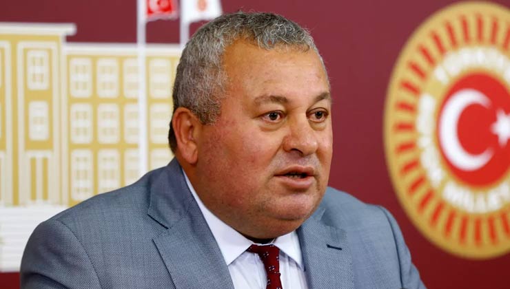 Cemal Enginyurt küfürler yağdırdı! Ulan şer*fsiz k*pek biz seni de savunuruz