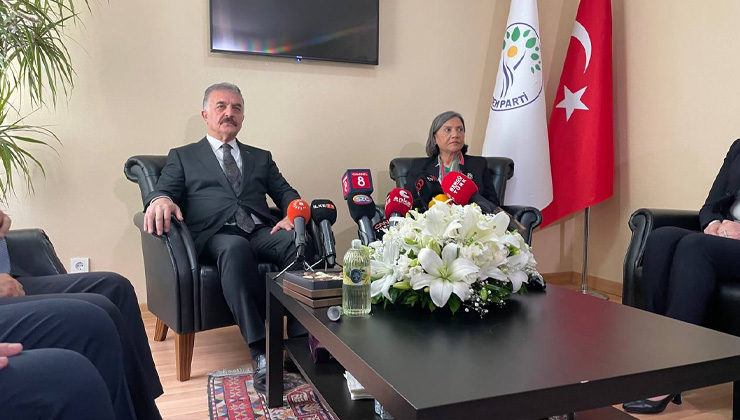DEM Parti, MHP ile bayramlaştı: Bugün bayram, kardeşliğin hâkim olduğu bir gün