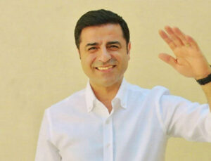 Mehmet Metiner, Selahattin Demirtaş’ı ziyaret etti: Görüşme sonrası Demirtaş’a övgüler yağdırdı