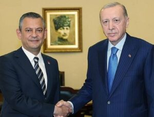 Bu pazar genel seçim olsa hangi partiye oy verirsiniz? Son seçim anketinde sonuçlar bomba