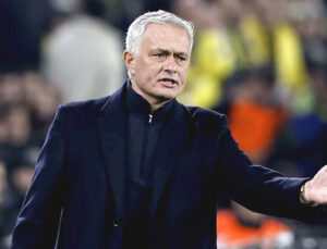 Jose Mourinho’dan Rangers maçı sonrası açıklama: Çok fazla kutlama yapmayın, daha rövanş var