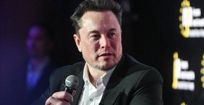 Elon Musk’tan Polonya Dışişleri Bakanına Sert Tepki: “Sessiz Ol, Küçük Adam”