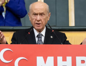 MHP, “Devlet Bahçeli’den Özgür Özel’e uyarı” diye paylaştı: Yargıya saygı duy, partinde otur!