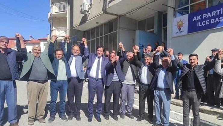 Topluca Yeniden Refah’tan istifa edip AK Parti’ye katıldılar