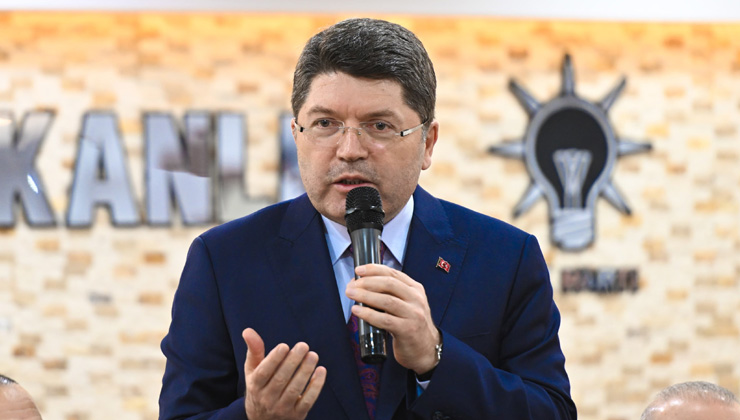 Yılmaz Tunç’tan Ekrem İmamoğlu açıklaması: Darbeyle nitelendirmek son derece tehlikeli